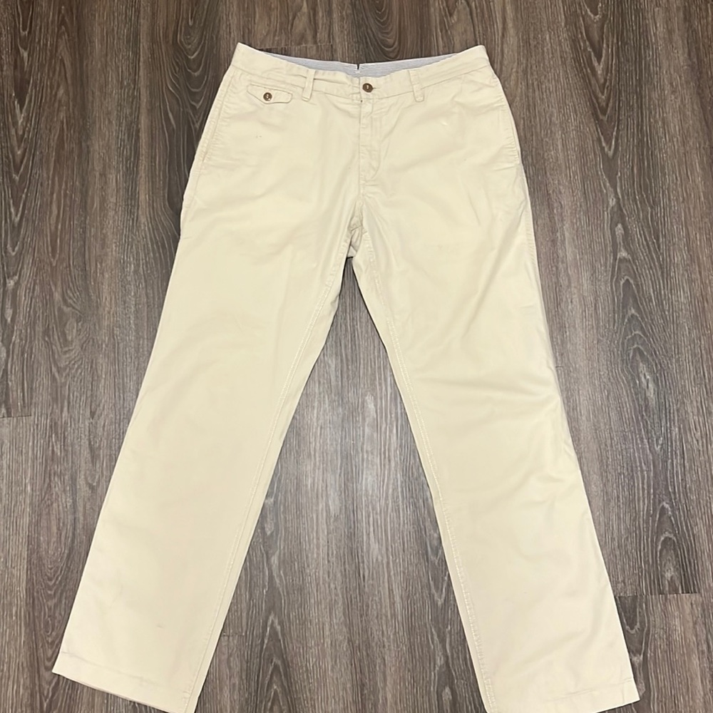 Used Lacoste casual pants